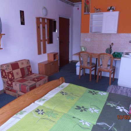 Zeleny Dom Hotel Bojnice Kamer foto