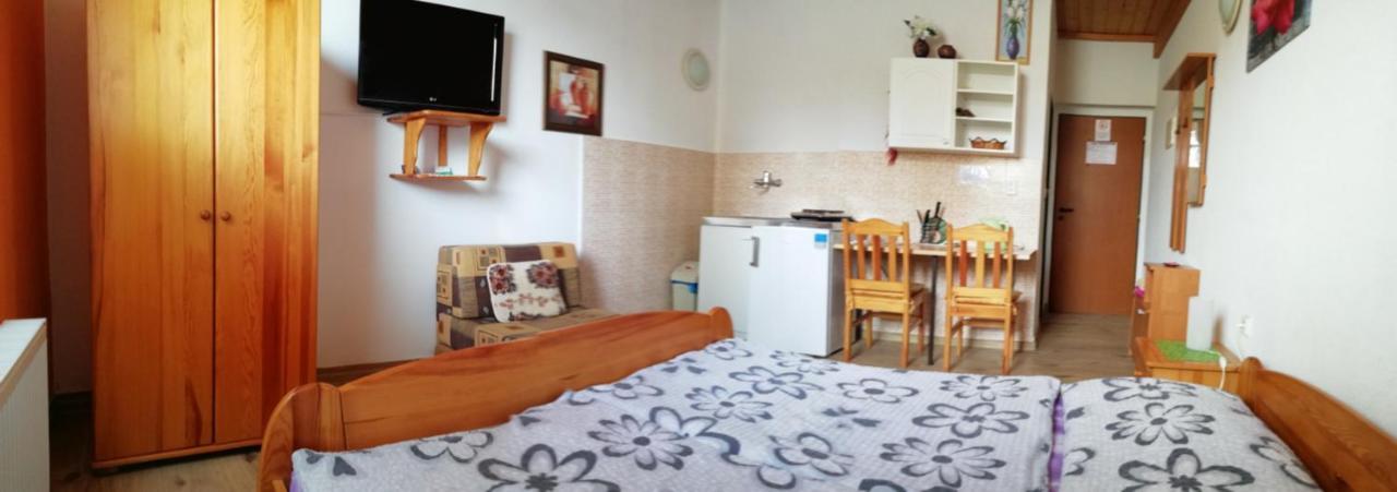 Zeleny Dom Hotel Bojnice Buitenkant foto