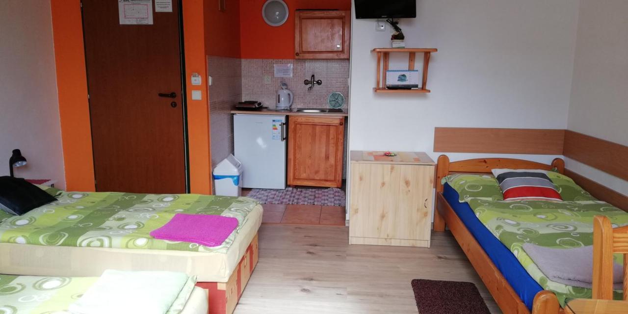 Zeleny Dom Hotel Bojnice Buitenkant foto